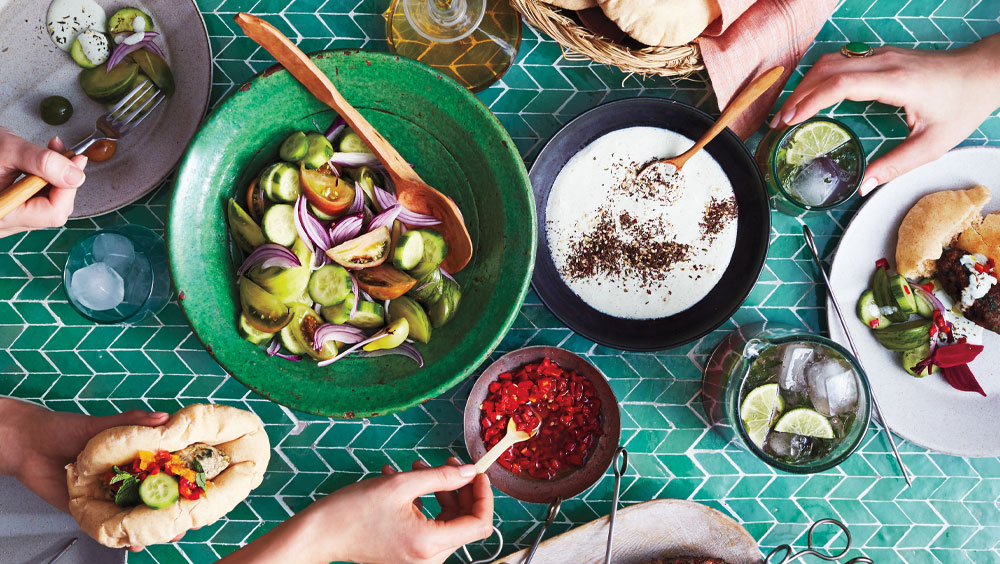 5 Budget-Friendly Tips to Impress Your Dinner Guests