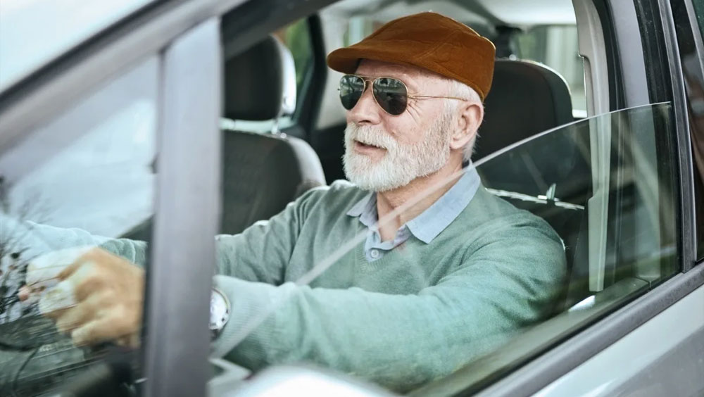 Best Features For Seniors To Have In Their Vehicles