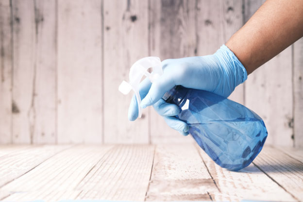 Can I use vinegar to remove sap from my car
