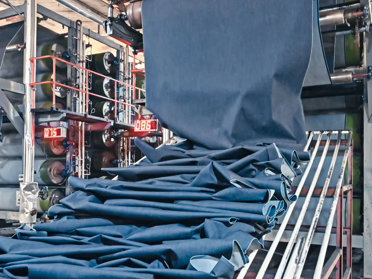 how is denim made _2744ac5e 44ca 4e37 873f ca0b6bff58a9