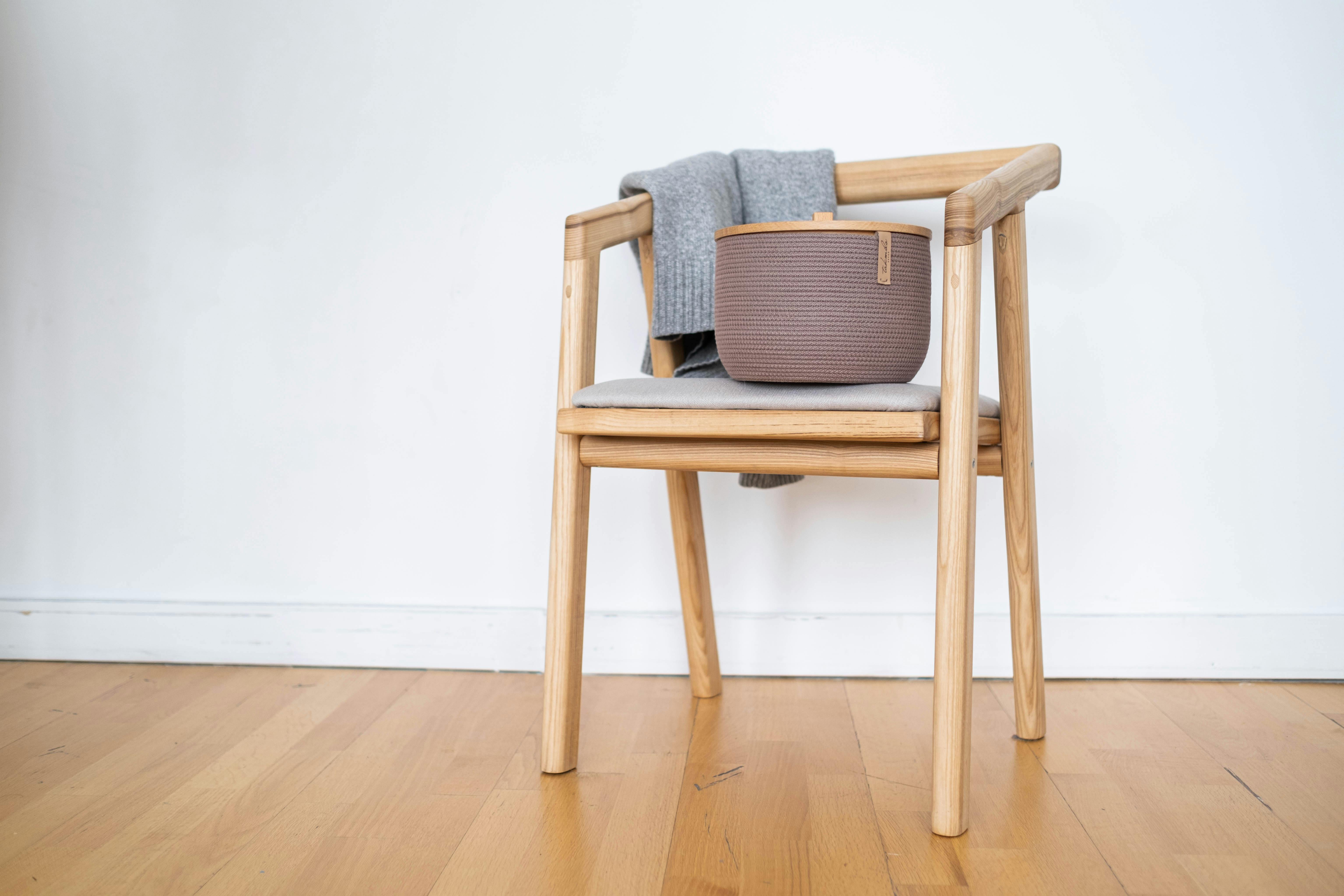 Top Reasons to Choose Used Furniture: Smart, Stylish, and Sustainable