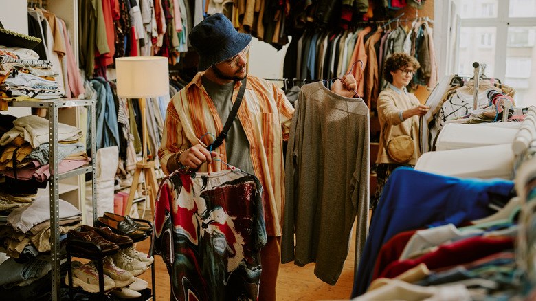 explore local thrift finds for sustainable style_d372a6d4 cfc2 4f3d 96e2 743ad2d9d6d6