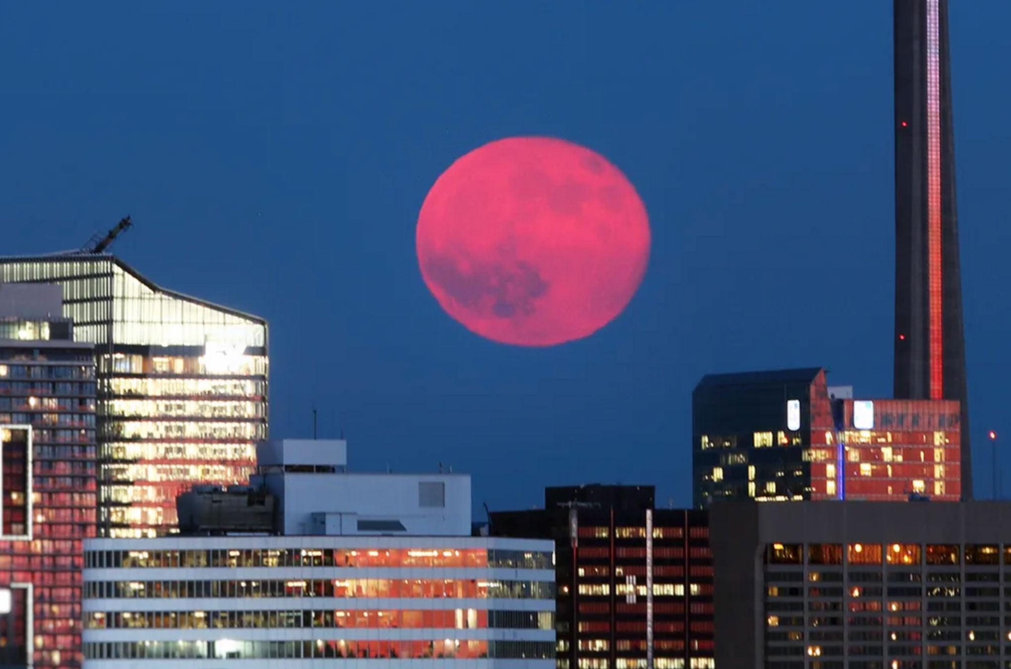 when does the strawberry moon happen_c18e3306 0334 4184 8880 f1ca083dfe49