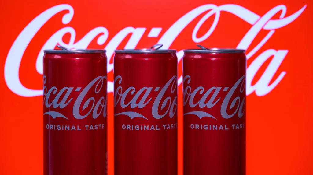 Coca-Cola Health Risks: Why This Popular Soda Should Be Avoided