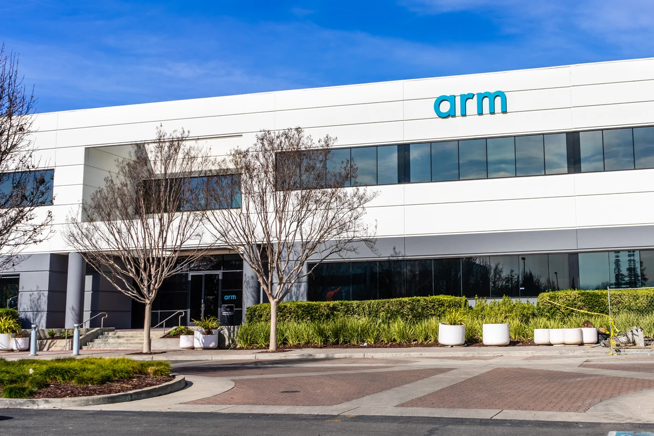 Arm Stock Surges 18% on $15B AI Chip Forecast: What Investors Need to Know