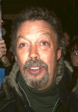 1788101698389_Tim_Curry_01